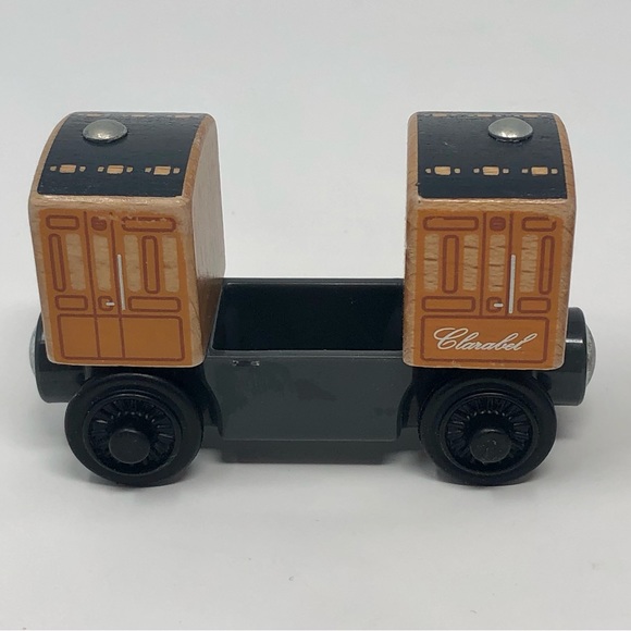 Thomas & Friends Annie & Clarabel Wood Train Cars Shining Time Station Set Of 2 - Picture 6 of 13